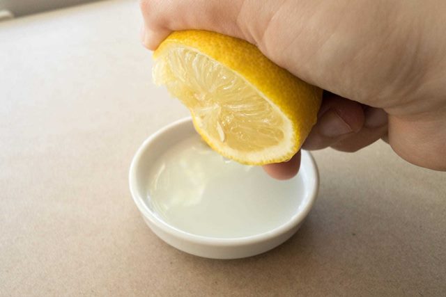 Сок лимона для осветления бровей